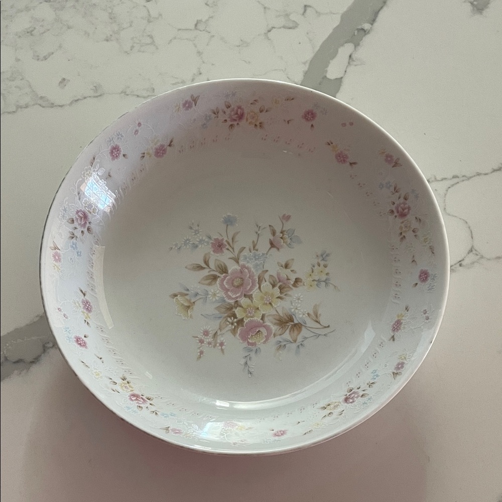 Vintage Floral Plate and Bowl Set (7.5”) - Pink and Cream Fine China - Picture 5 of 7